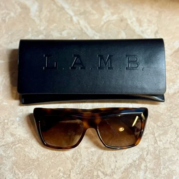 L.A.M.B. Women's Sunglasses Brown Tortoise New with Case - Picture 3 of 3